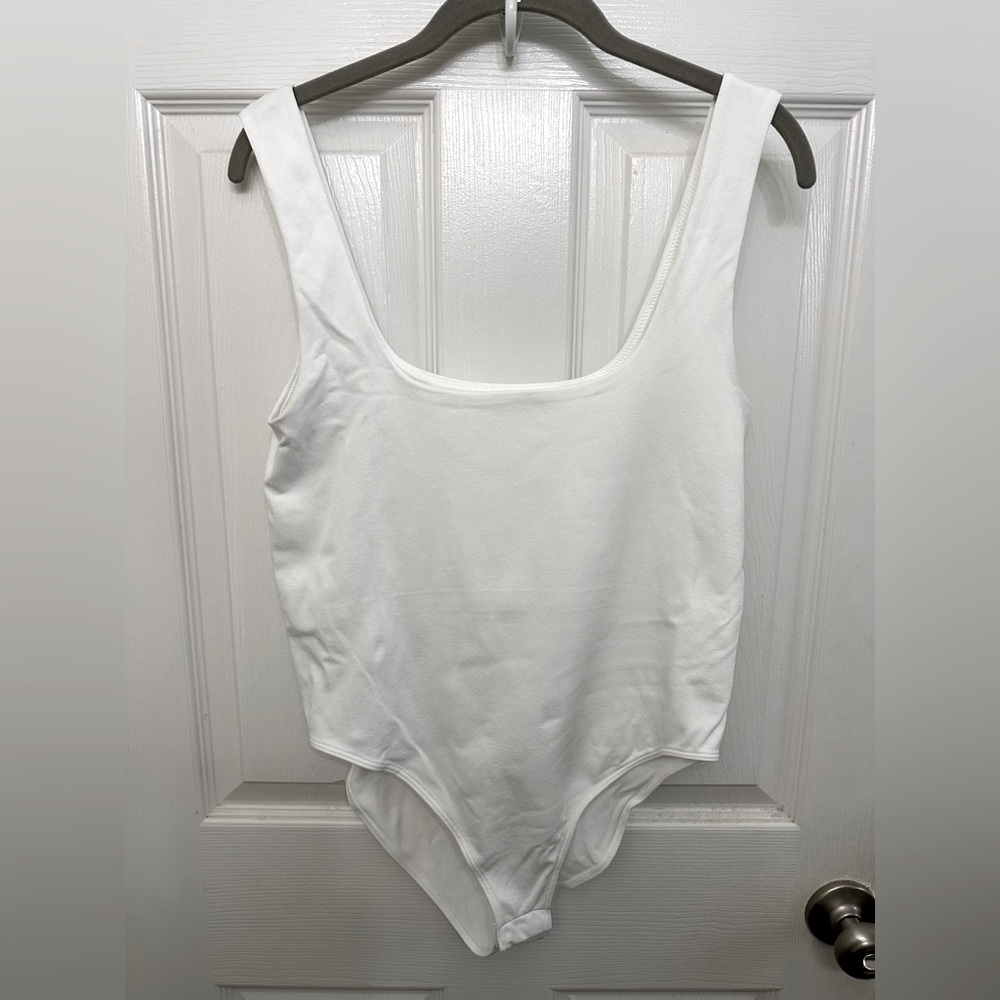 Women's White Sleeveless Bodysuit New Without Tags